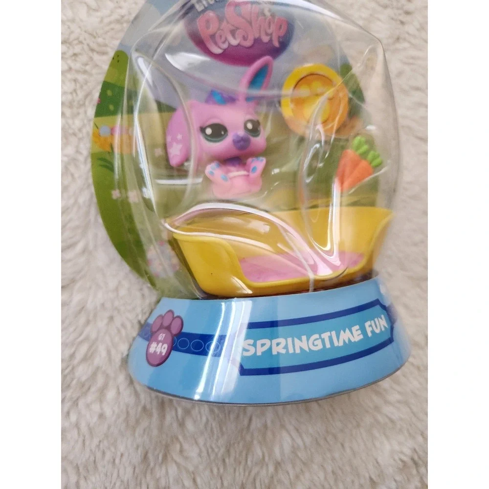Littlest Pet Shop Springtime Fun G7 # 49 Easter Bunny w Virtual code